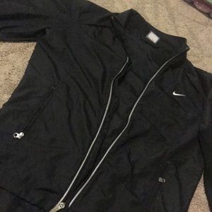• Nike windbreaker •